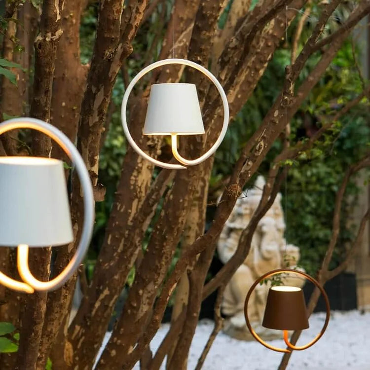 Emptyoo Hanging Lamp