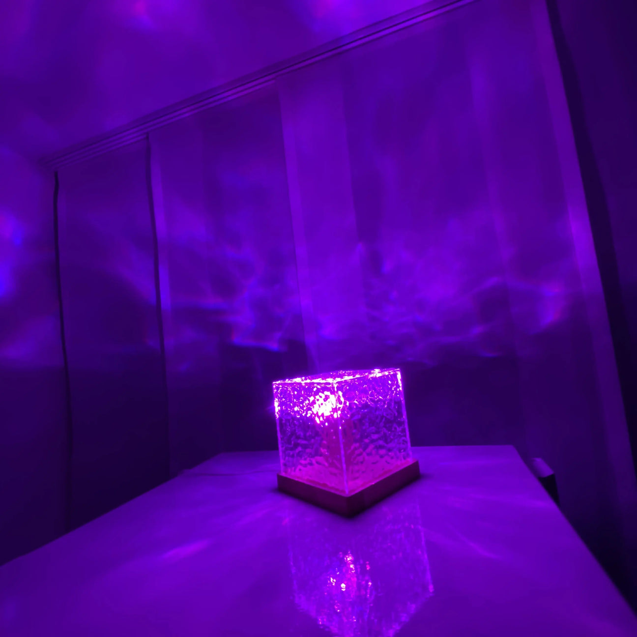 CubeLight™: Find Your Perfect Lighting.
- lampzlondon