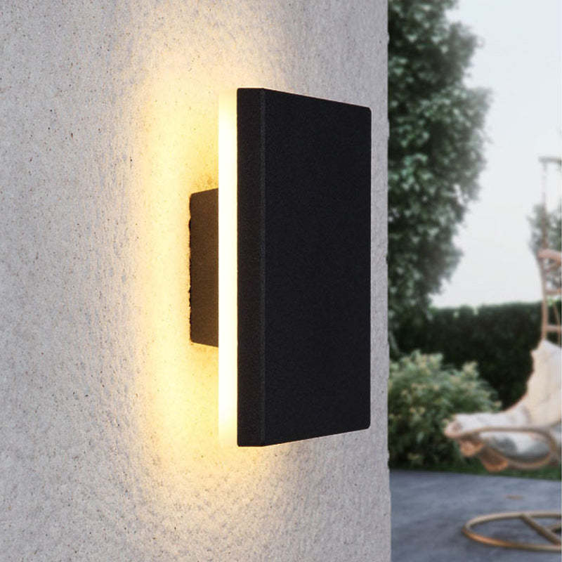 Contemporary LED Wall Light with Minimalist Design