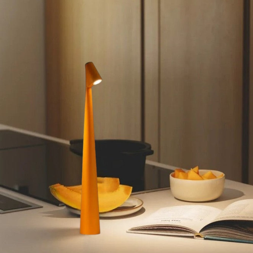 Portable LuminaVista™ I Table Lamp