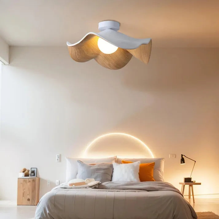 Ceiling Light: Nordic Lotus Design, Wood and Resin