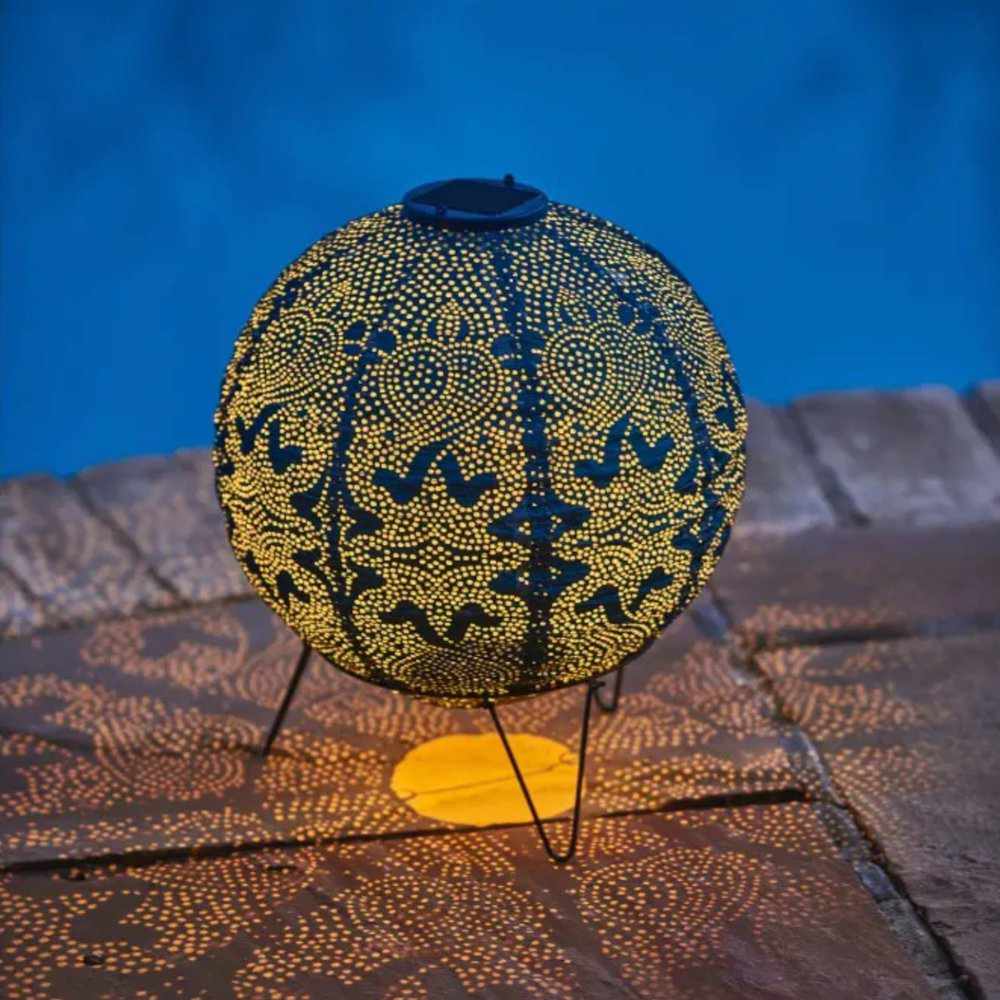 Globe-Shaped Solar Lantern
 - lampzlondon