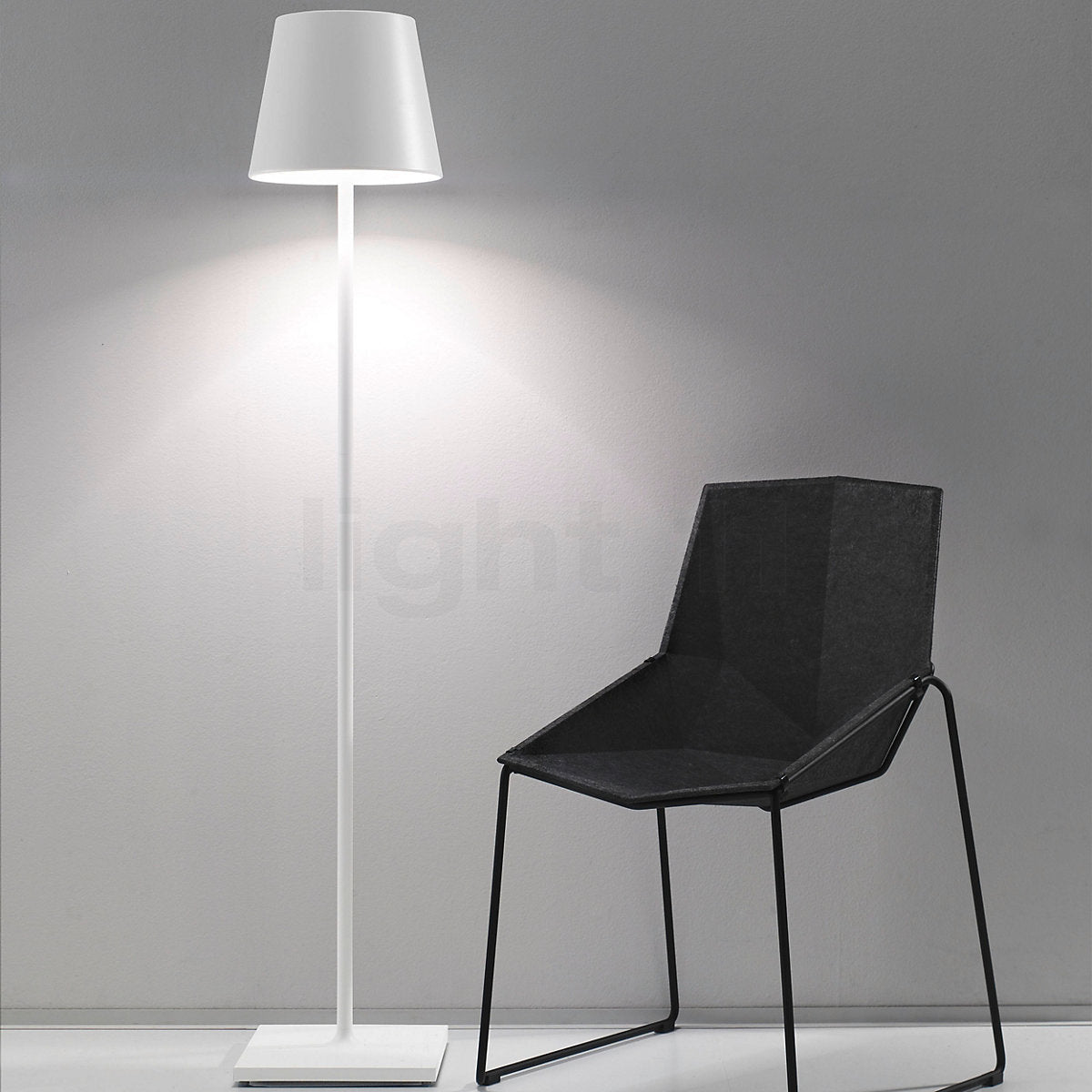 Rechargeable LED Floor Lamp with Modern Design